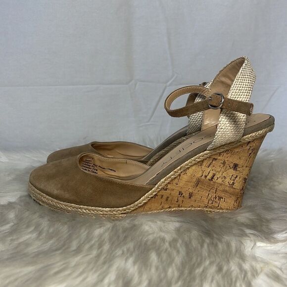 Sole Society Lucy Taupe Suede Cork Wedge Slingbacks Sz 7 - Picture 4 of 6